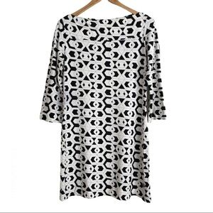 𝅺diane Von Furstenberg  RURI black & white classic print jersey dress.